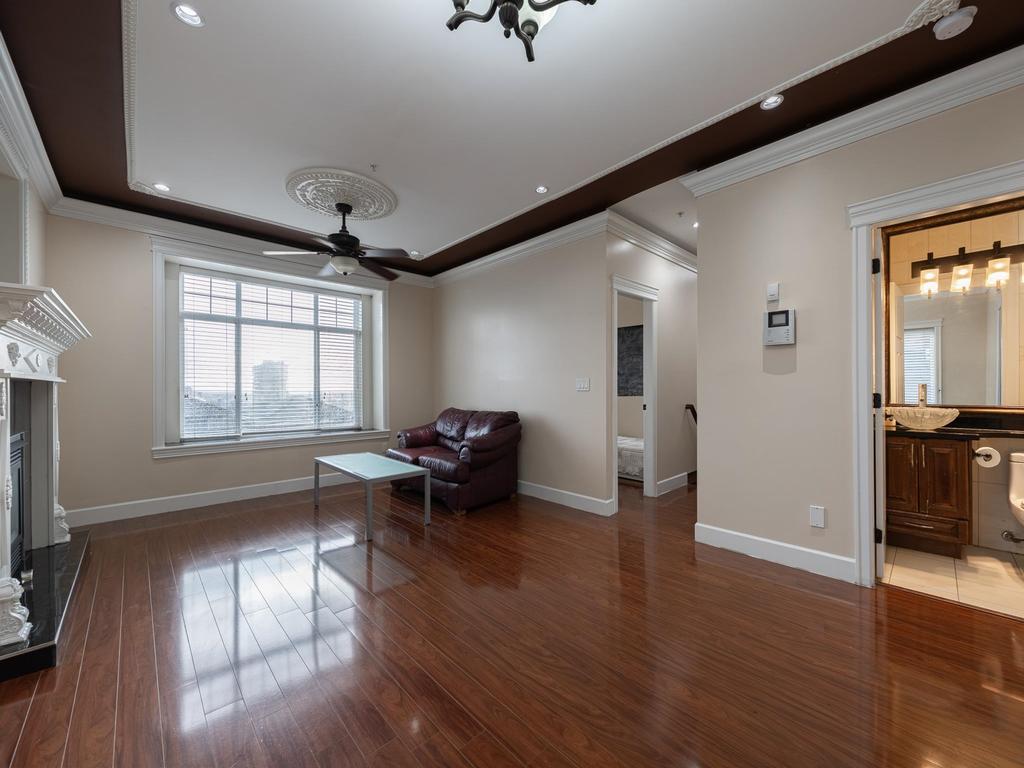 Listing Image for R3074999