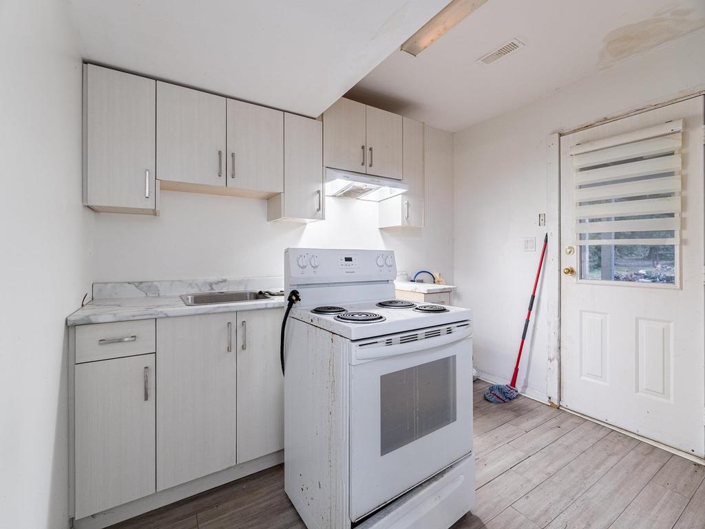 Listing Image for R3075011