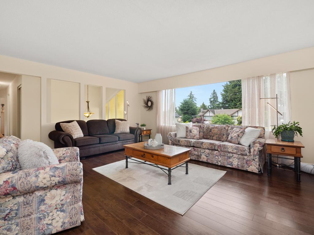 Listing Image for R3075018