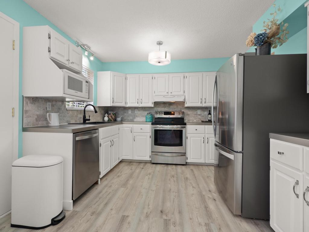 Listing Image for R3075018