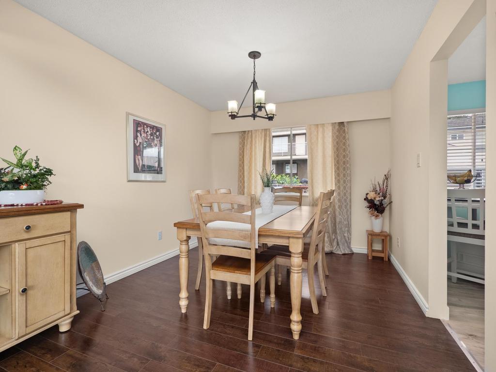 Listing Image for R3075018