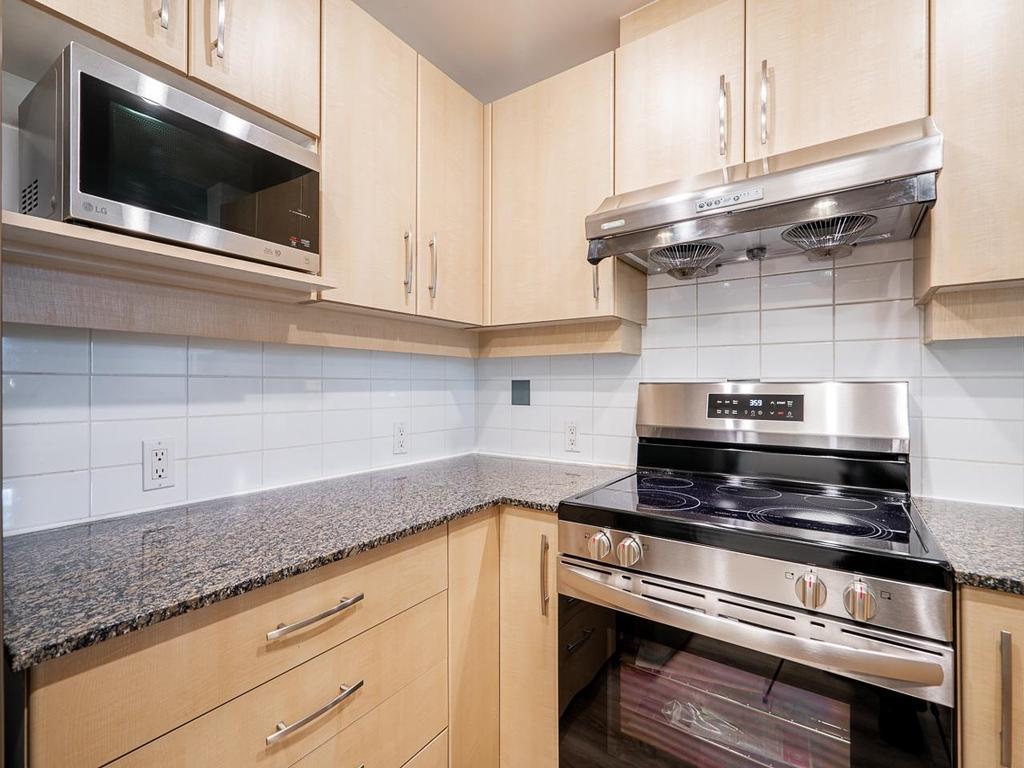 Listing Image for R3075032