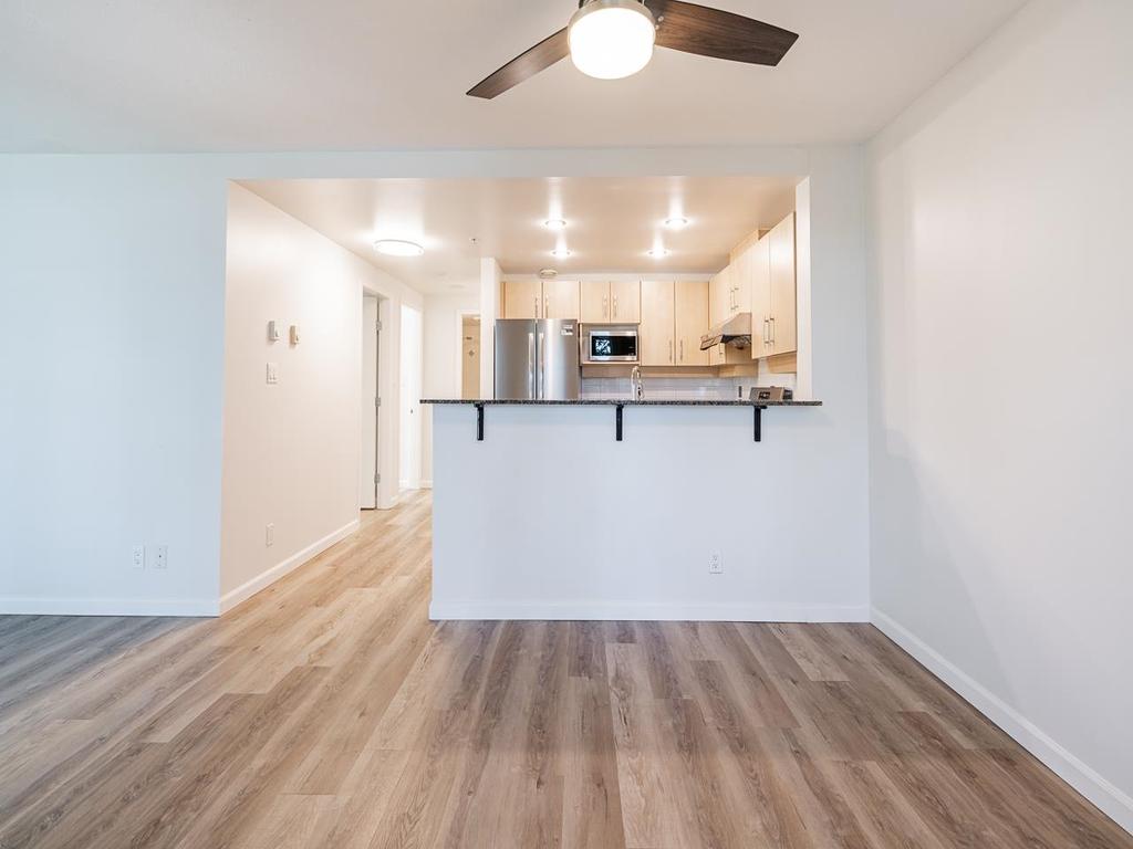 Listing Image for R3075032