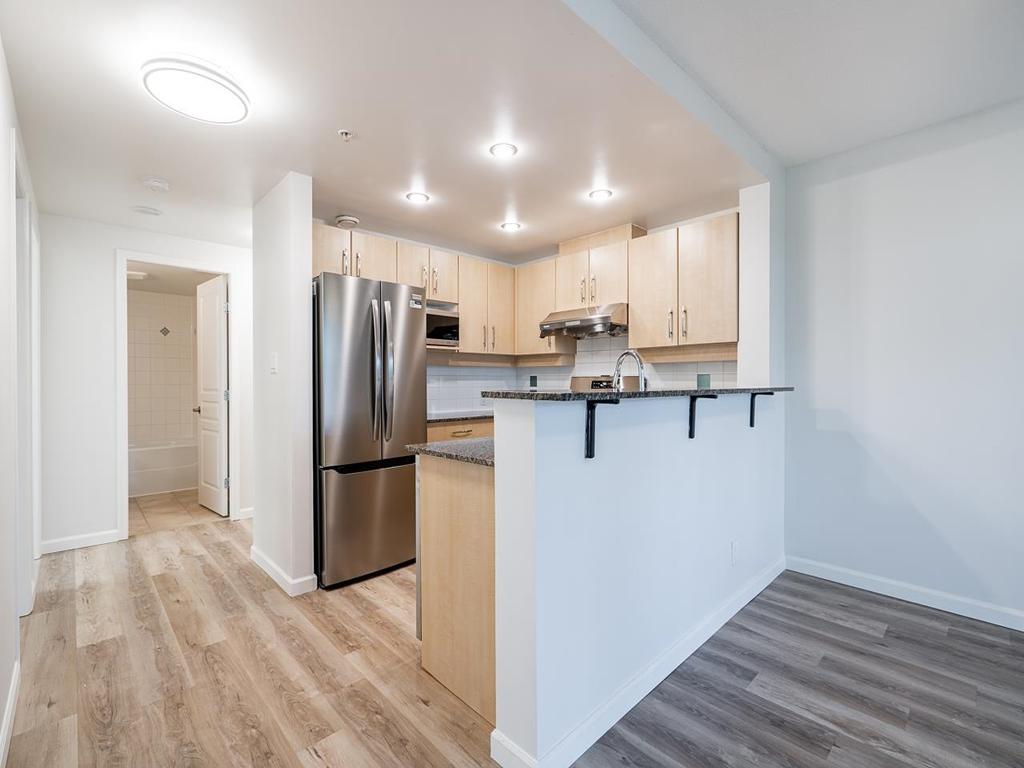 Listing Image for R3075032