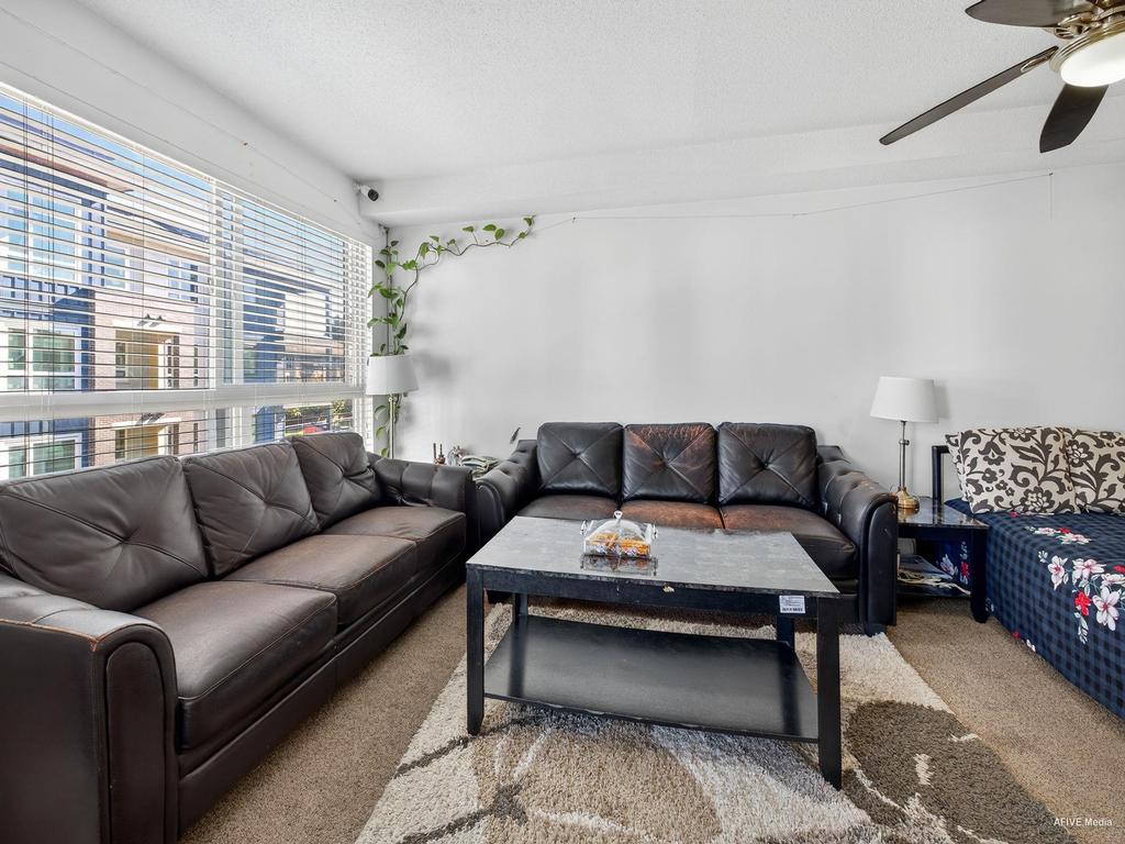 Listing Image for R3075082