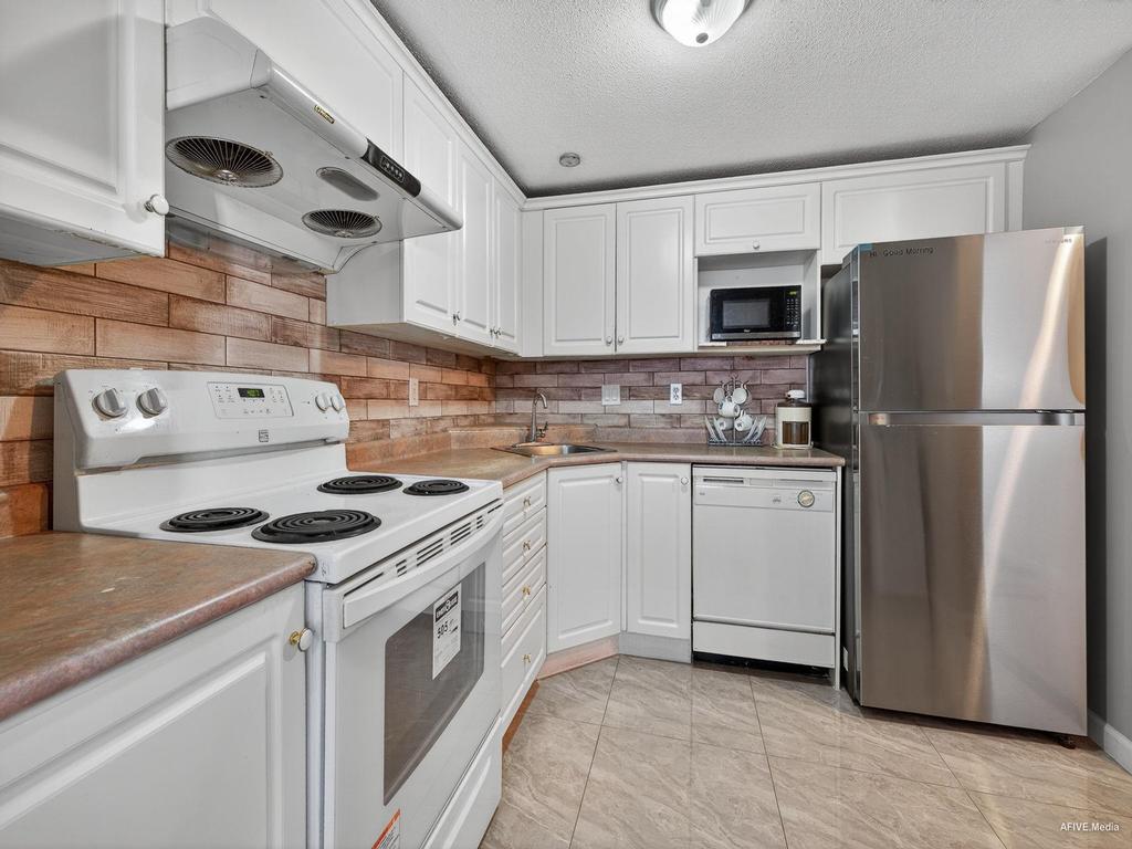 Listing Image for R3075082