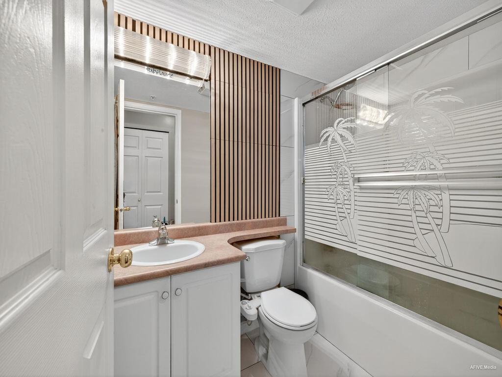 Listing Image for R3075082