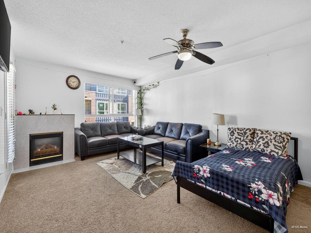 Listing Image for R3075082