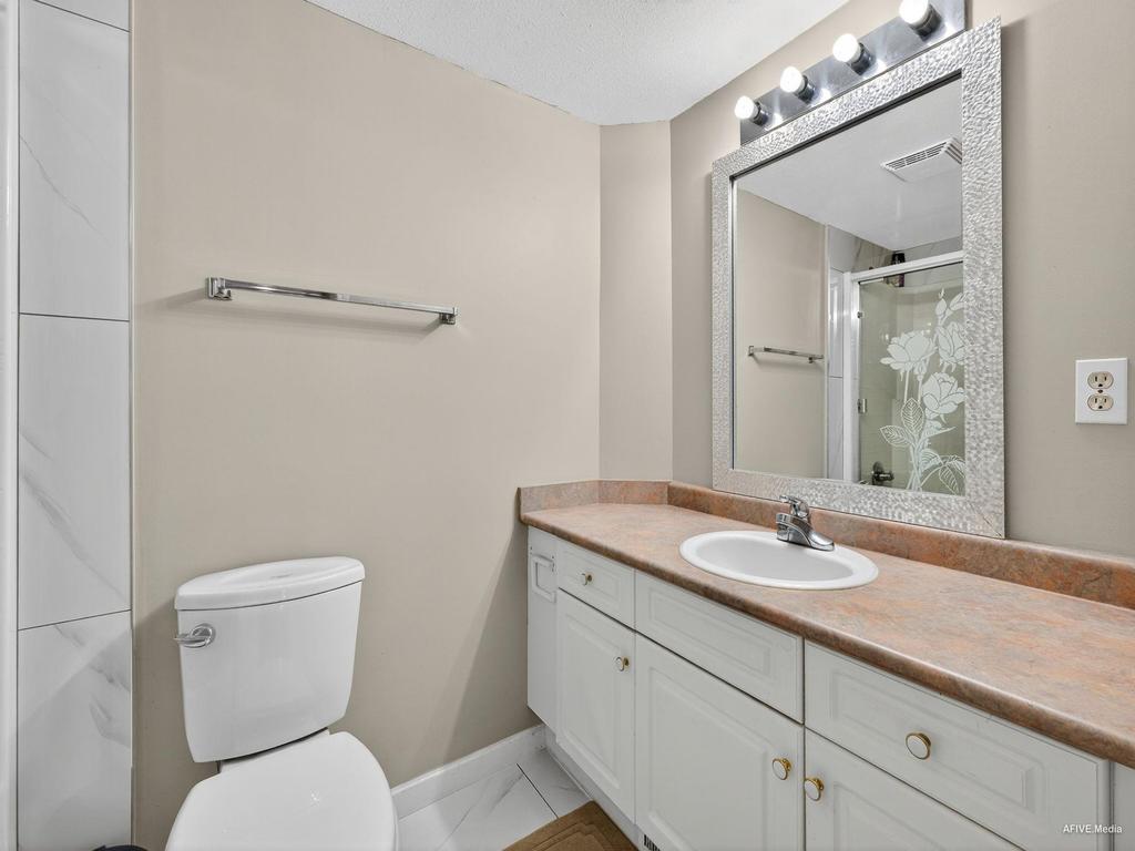 Listing Image for R3075082