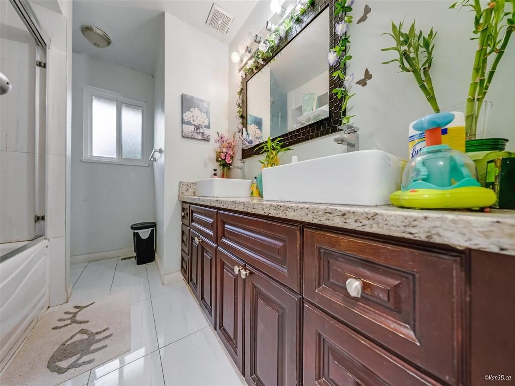 Listing Image for R3075344