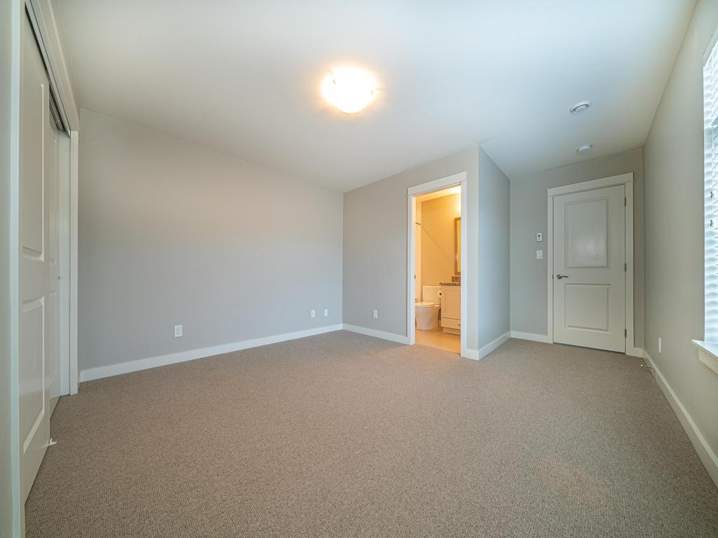 Listing Image for R3075385