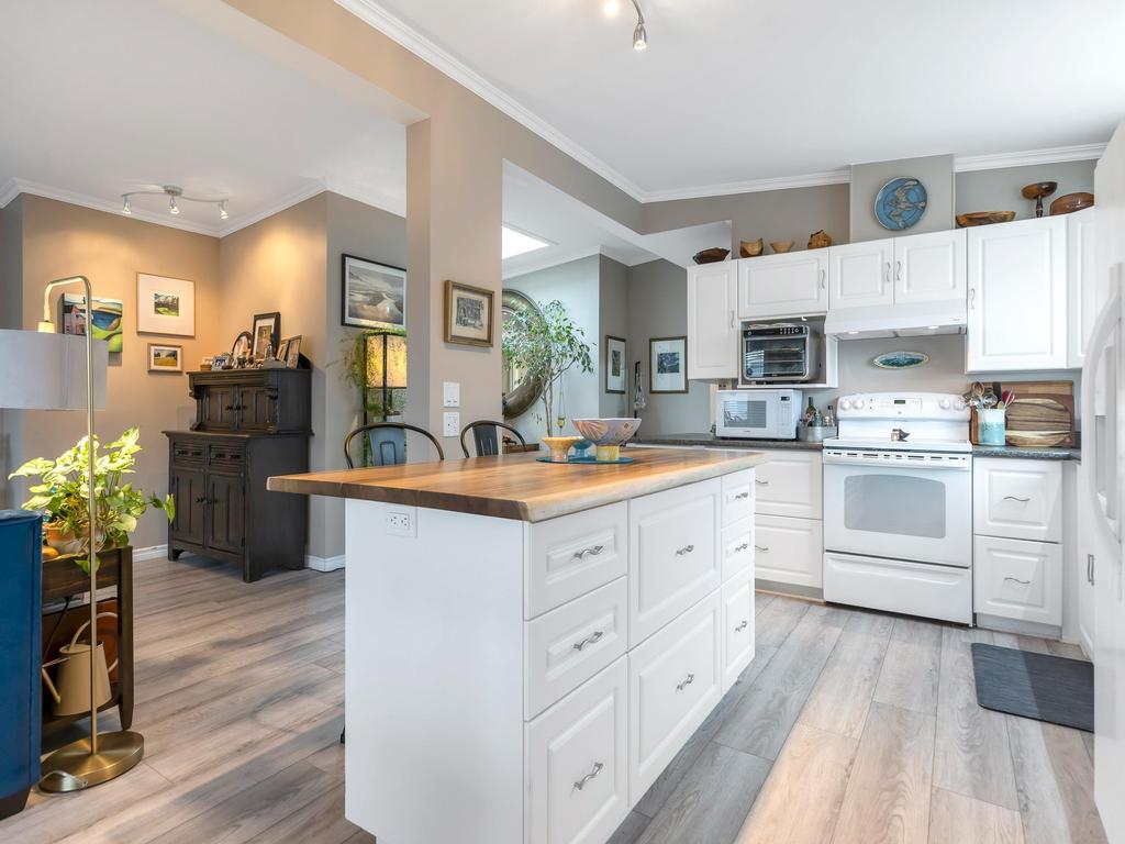 Listing Image for R3075516