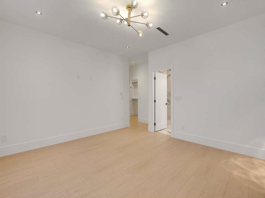 Listing Image for R3075592