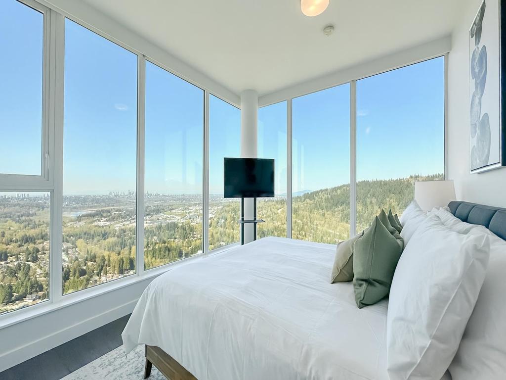 Listing Image for R3075605