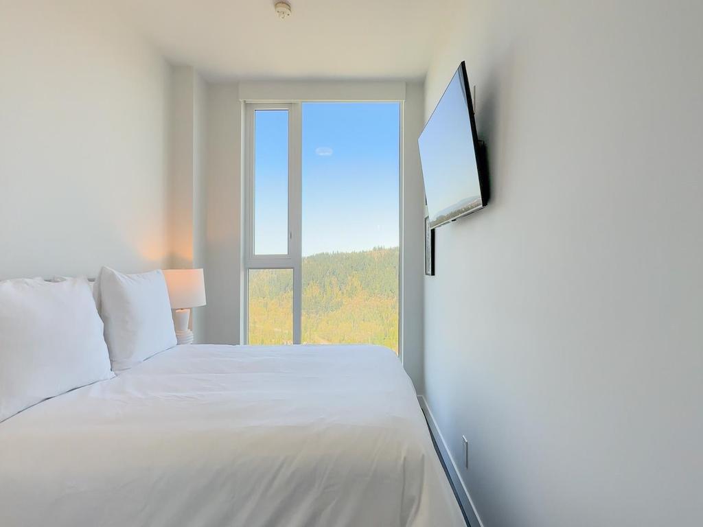 Listing Image for R3075605