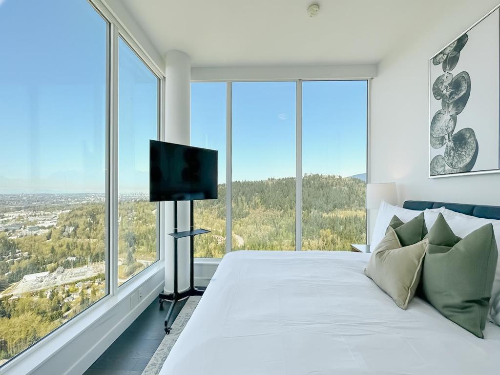 Listing Image for R3075605