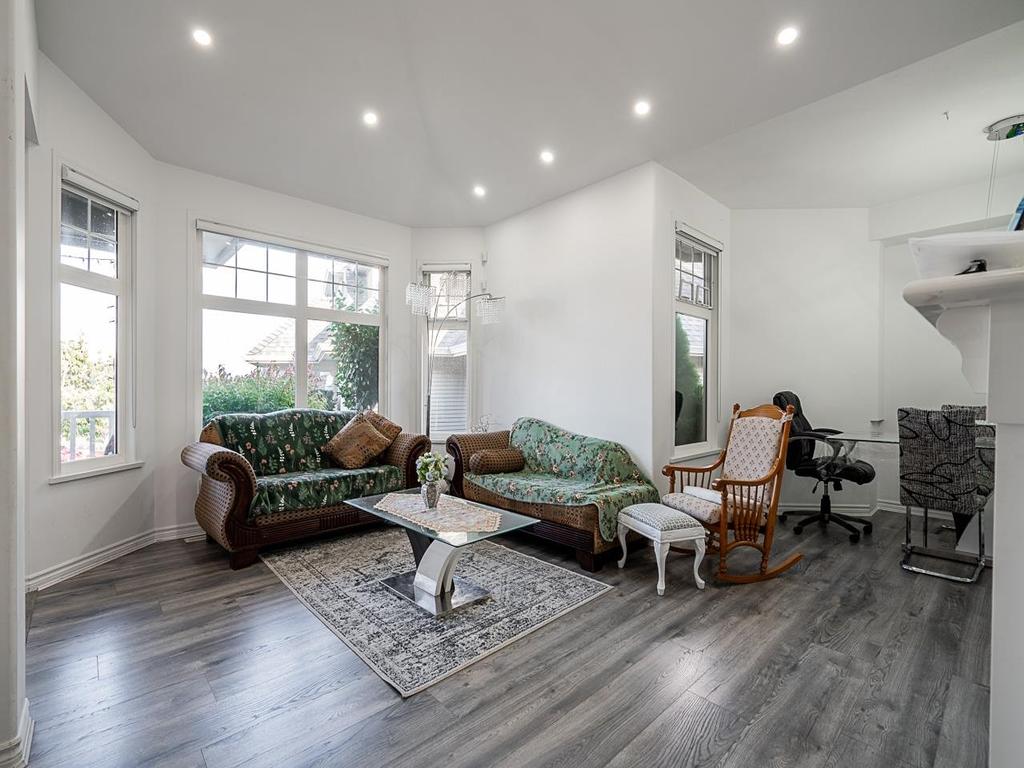 Listing Image for R3075629