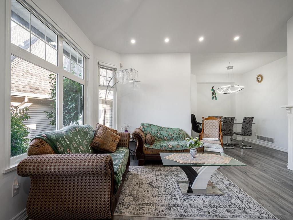 Listing Image for R3075629