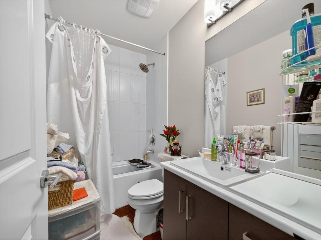 Listing Image for R3075636