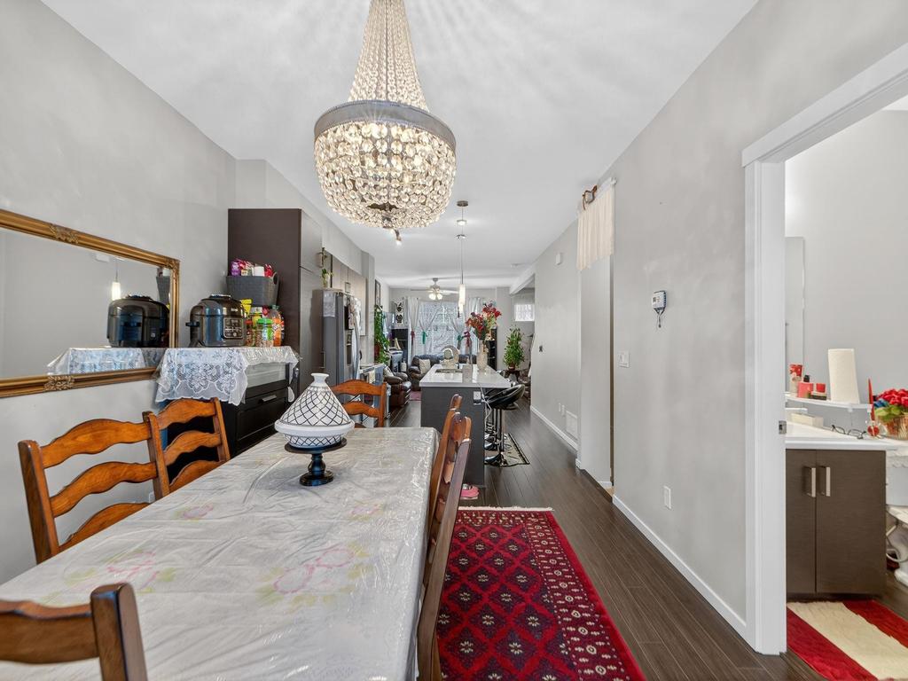 Listing Image for R3075636