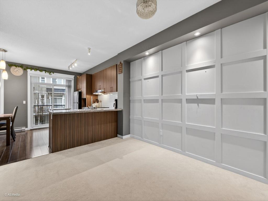 Listing Image for R3075644