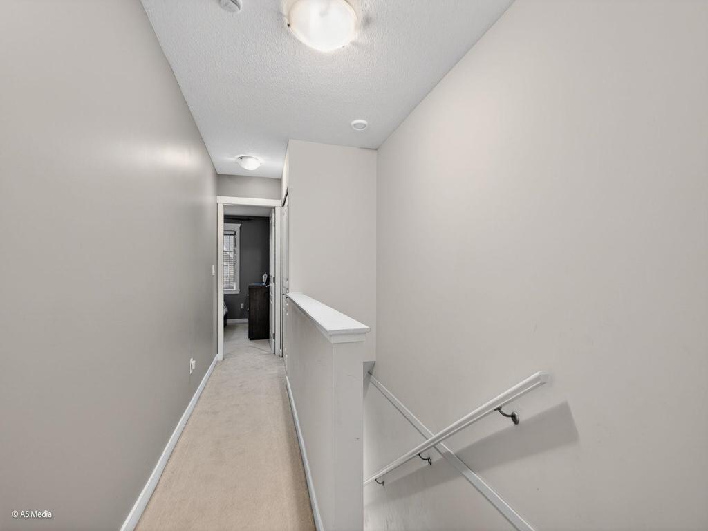 Listing Image for R3075644