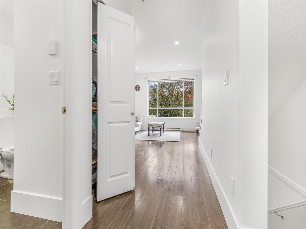 Listing Image for R3075682