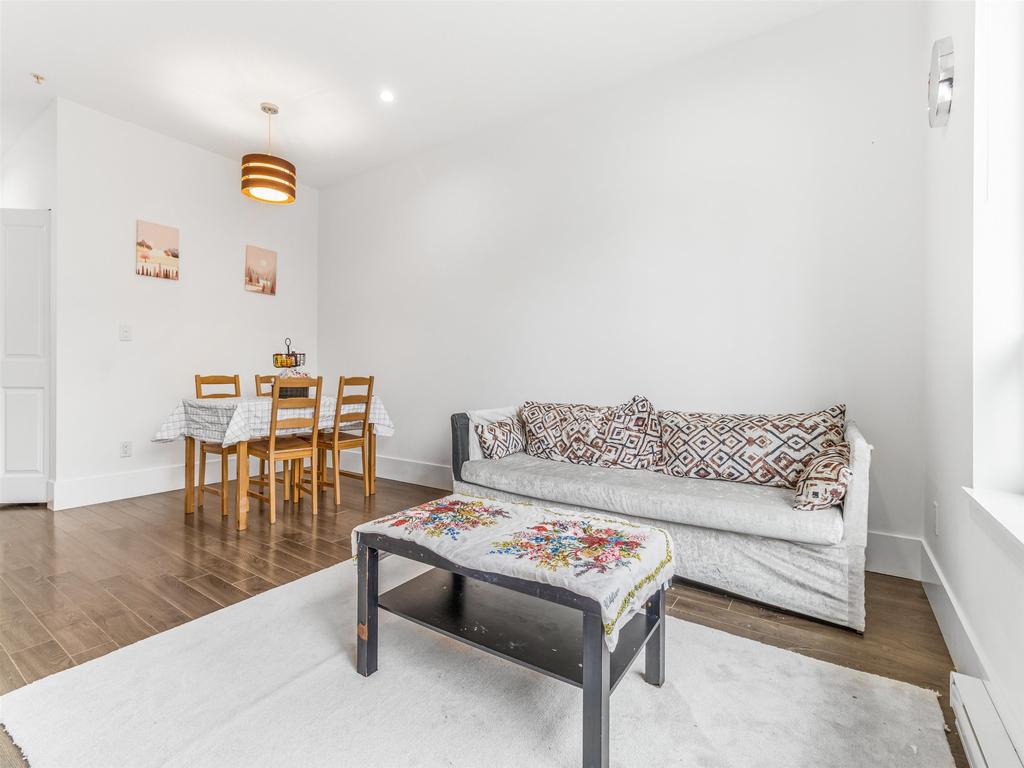 Listing Image for R3075682