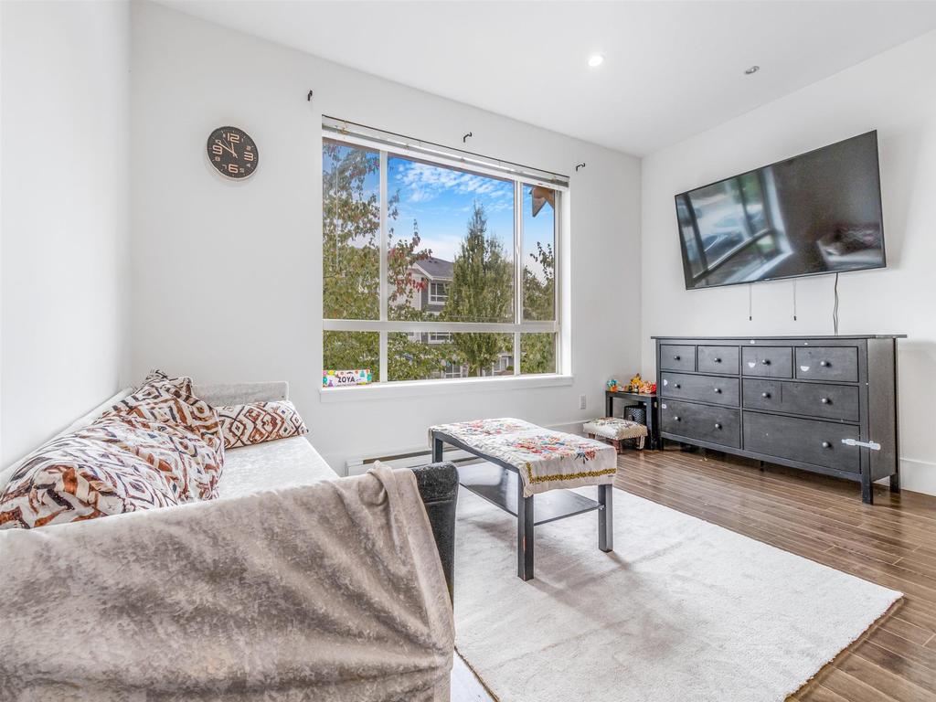 Listing Image for R3075682