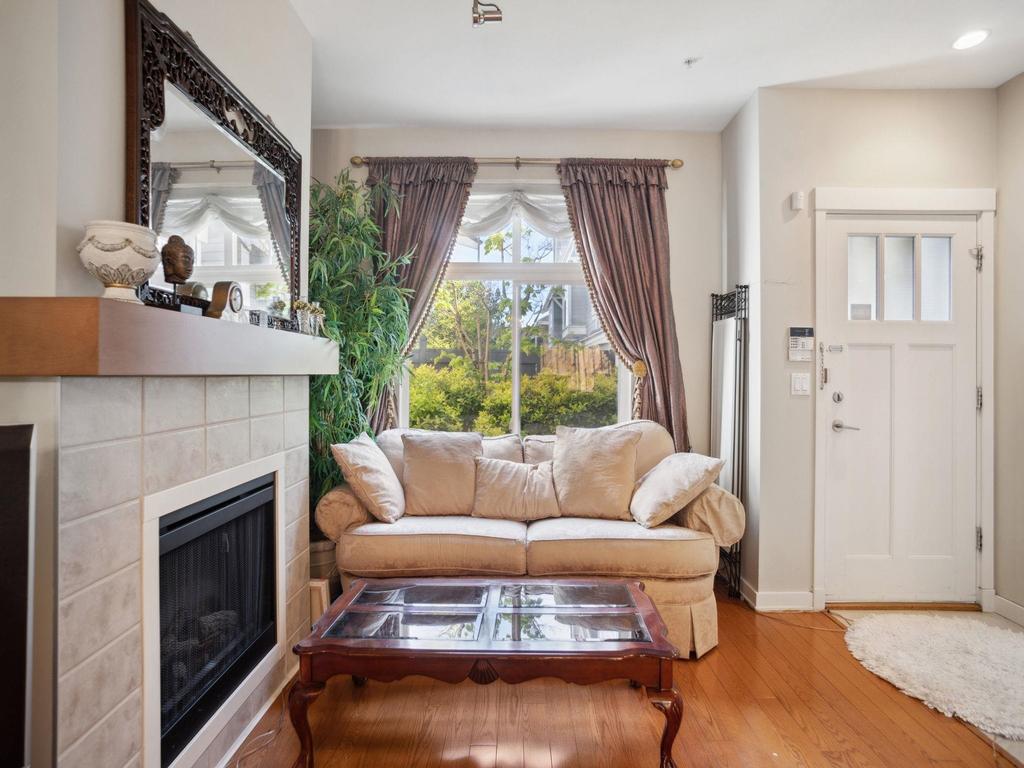 Listing Image for R3075694