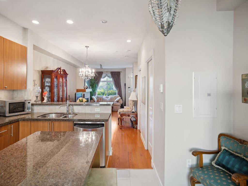 Listing Image for R3075694