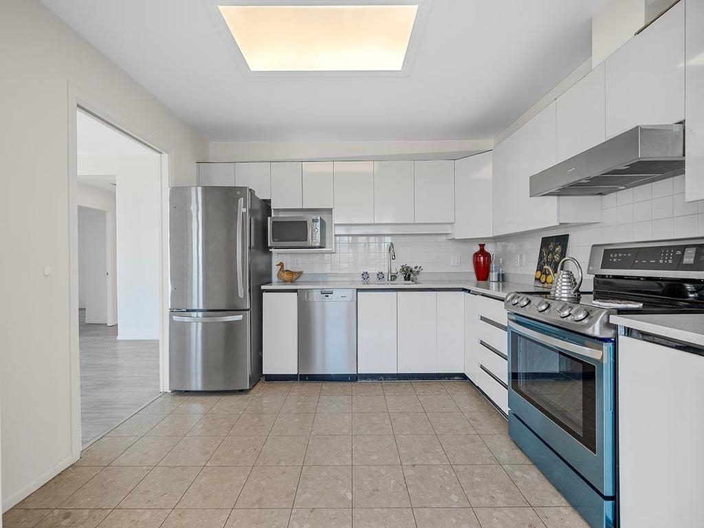 Listing Image for R3075818