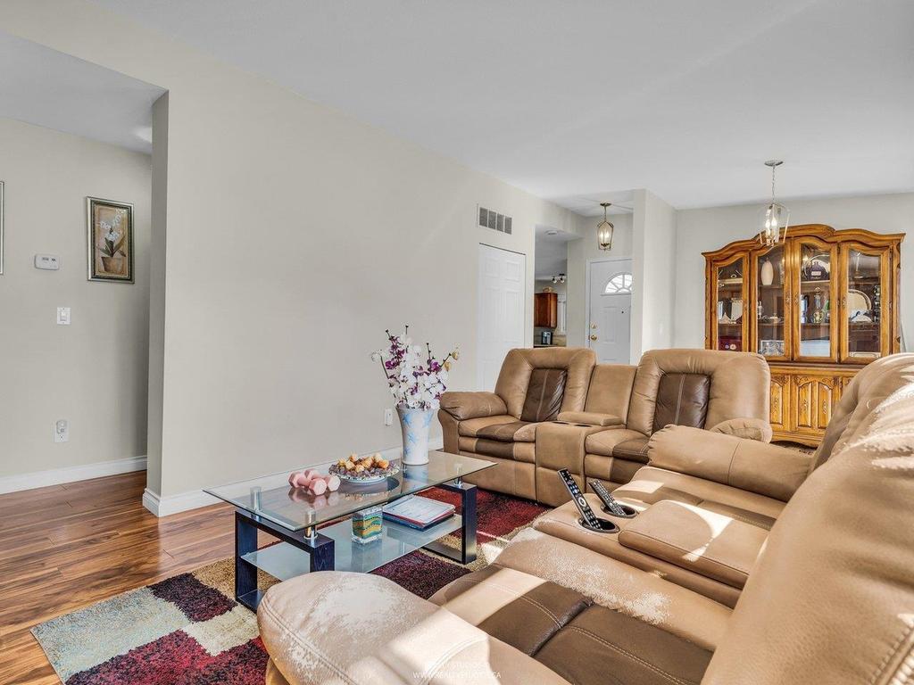 Listing Image for R3075832