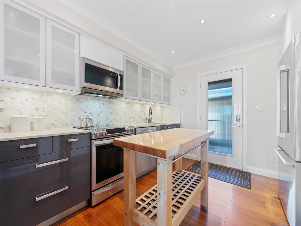 Listing Image for R3075854