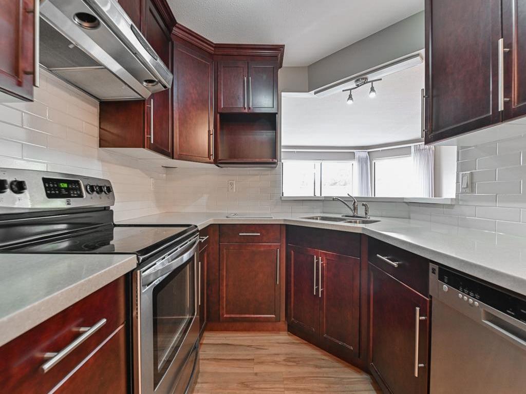 Listing Image for R3075878