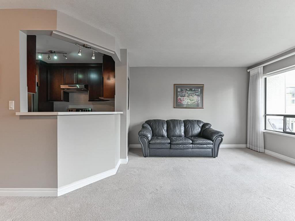 Listing Image for R3075878