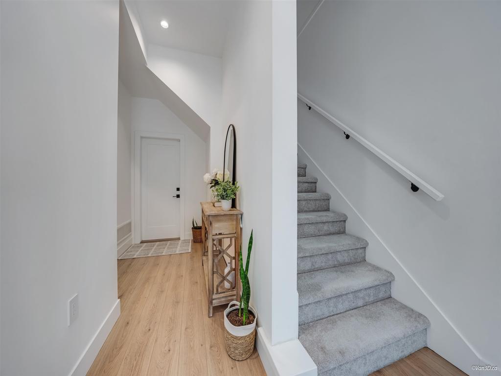 Listing Image for R3075912