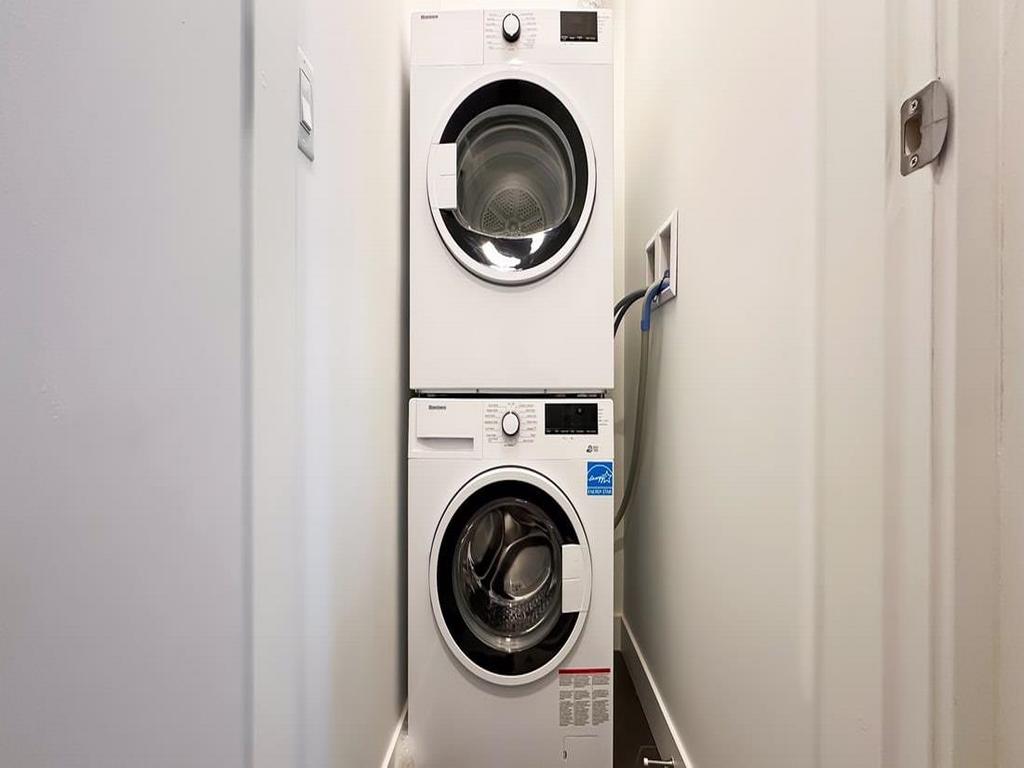 Listing Image for R3075944