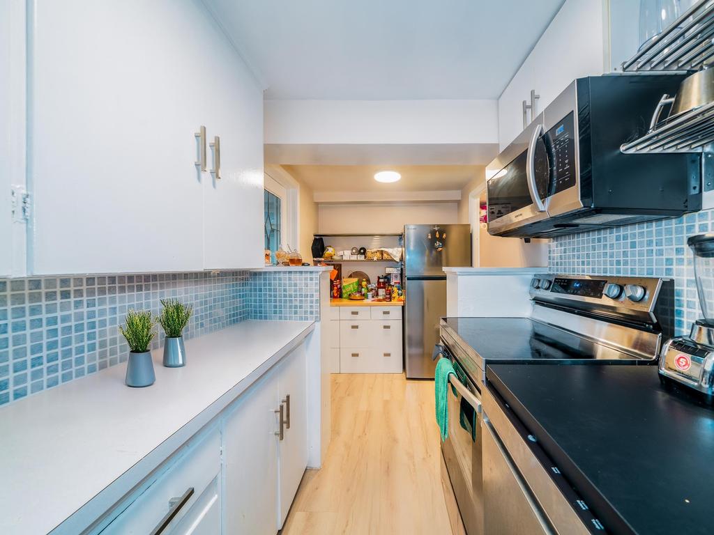 Listing Image for R3075949