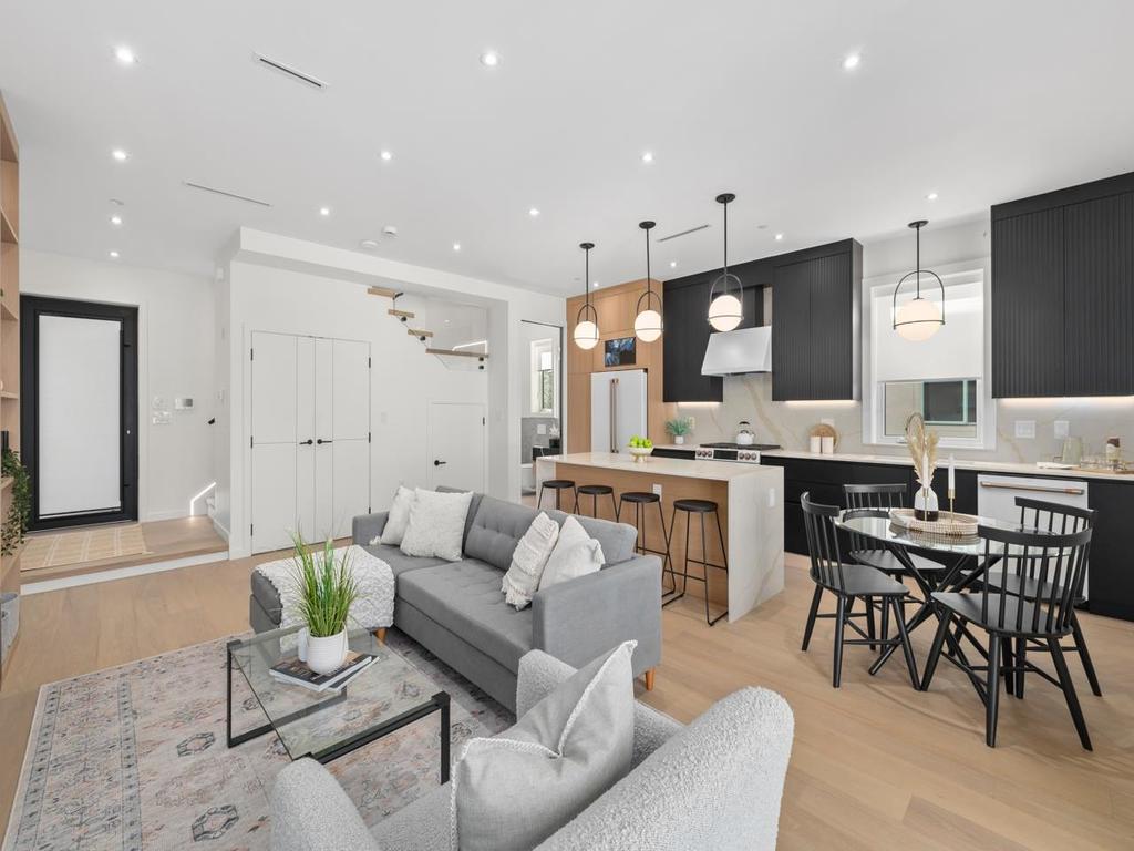 Listing Image for R3075998