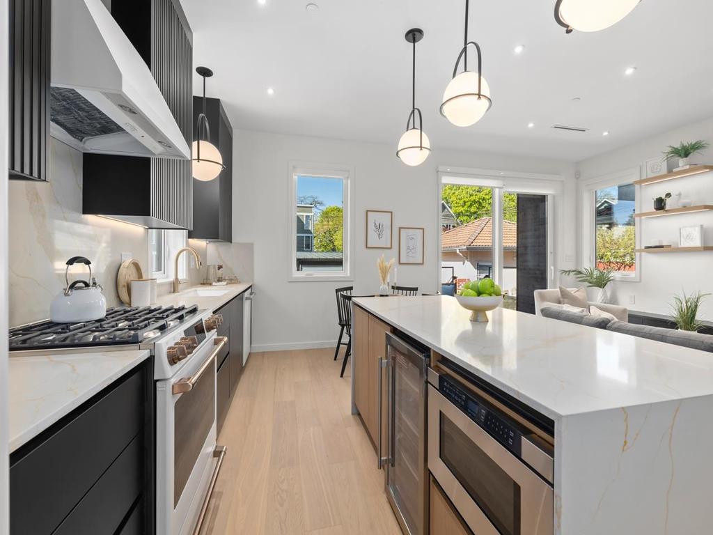 Listing Image for R3075998