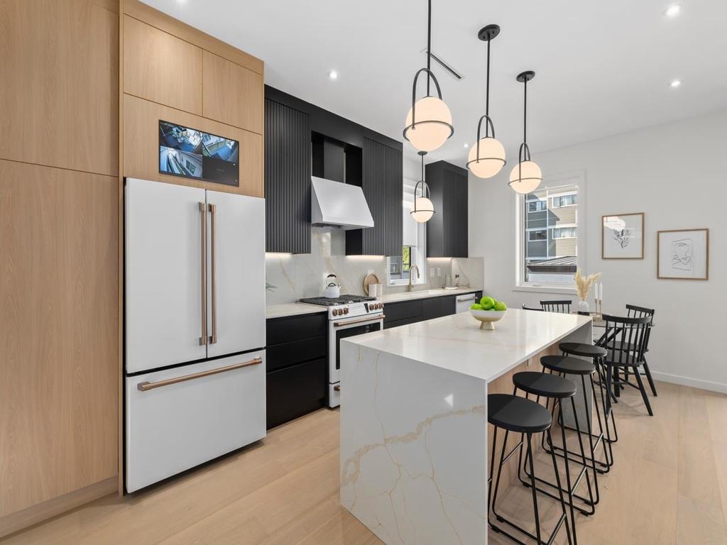 Listing Image for R3075998