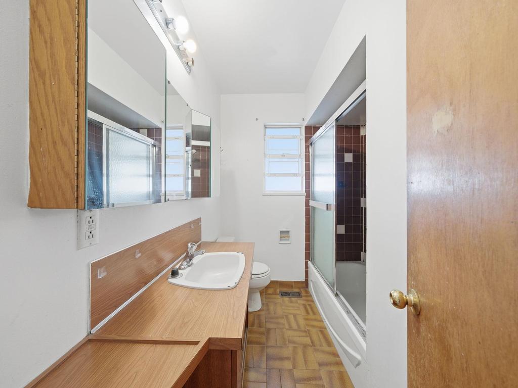 Listing Image for R3076016