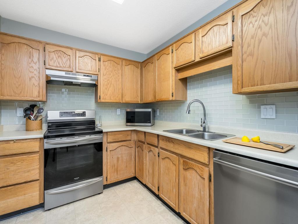 Listing Image for R3076029