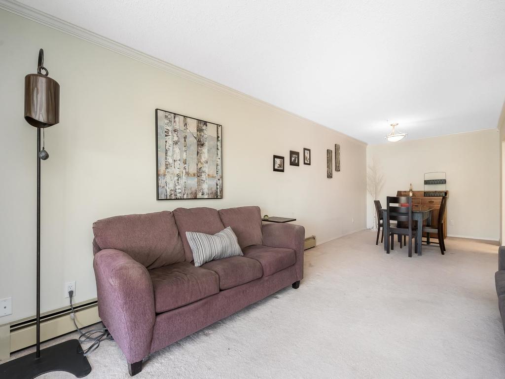 Listing Image for R3076029