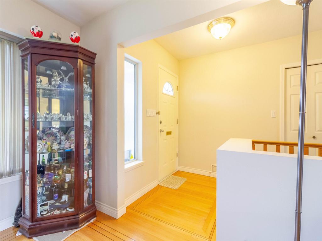 Listing Image for R3076034