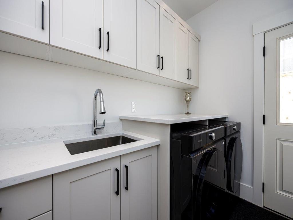 Listing Image for R3076135