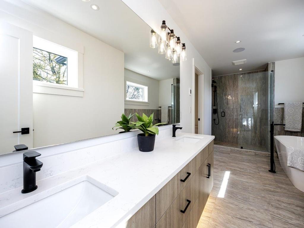 Listing Image for R3076135