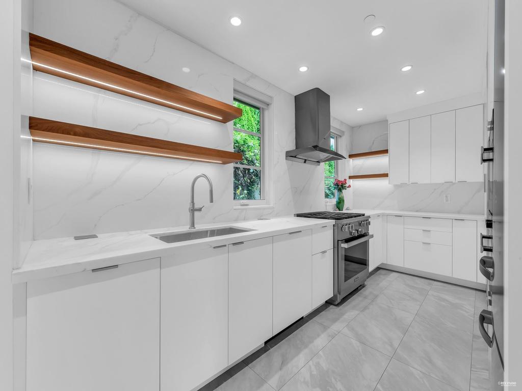 Listing Image for R3076174