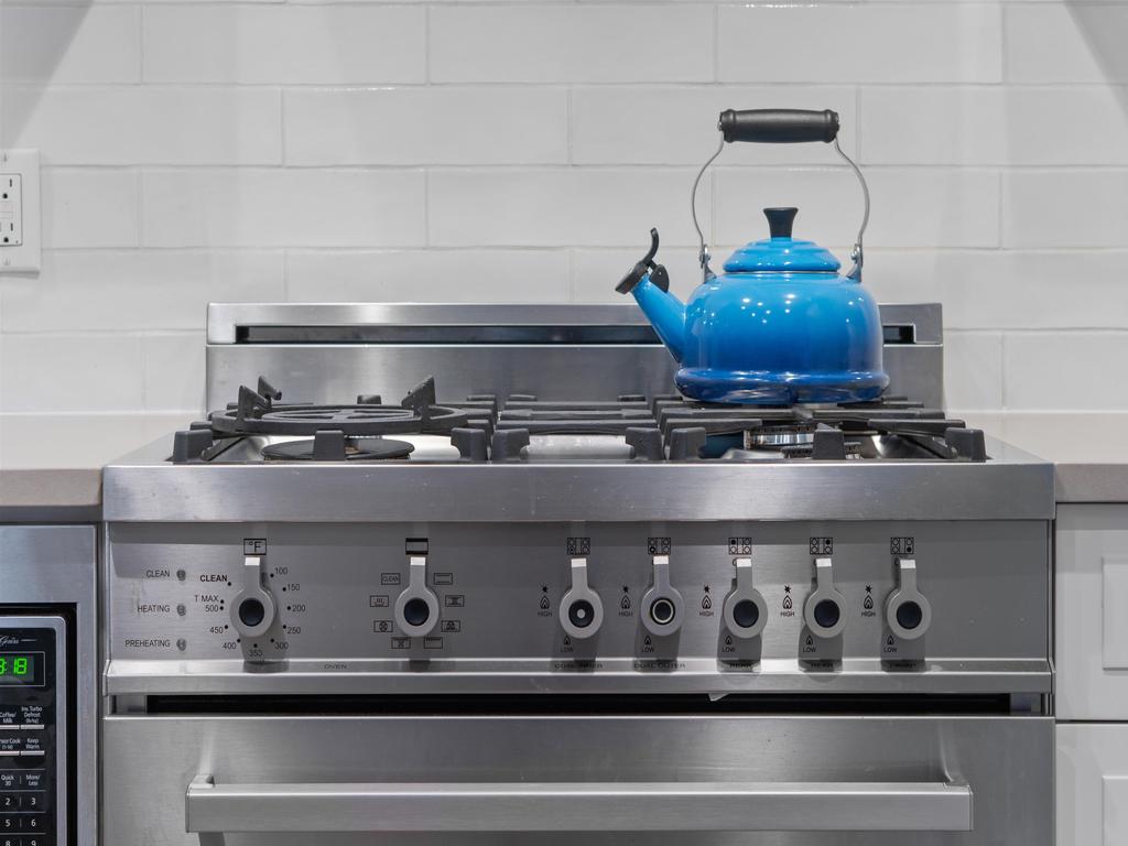 Listing Image for R3076177